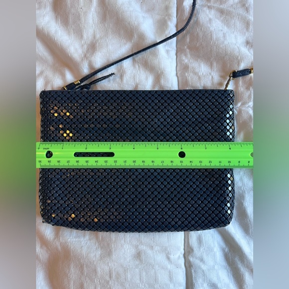 Navy zippered clutch purse - Picture 5 of 5